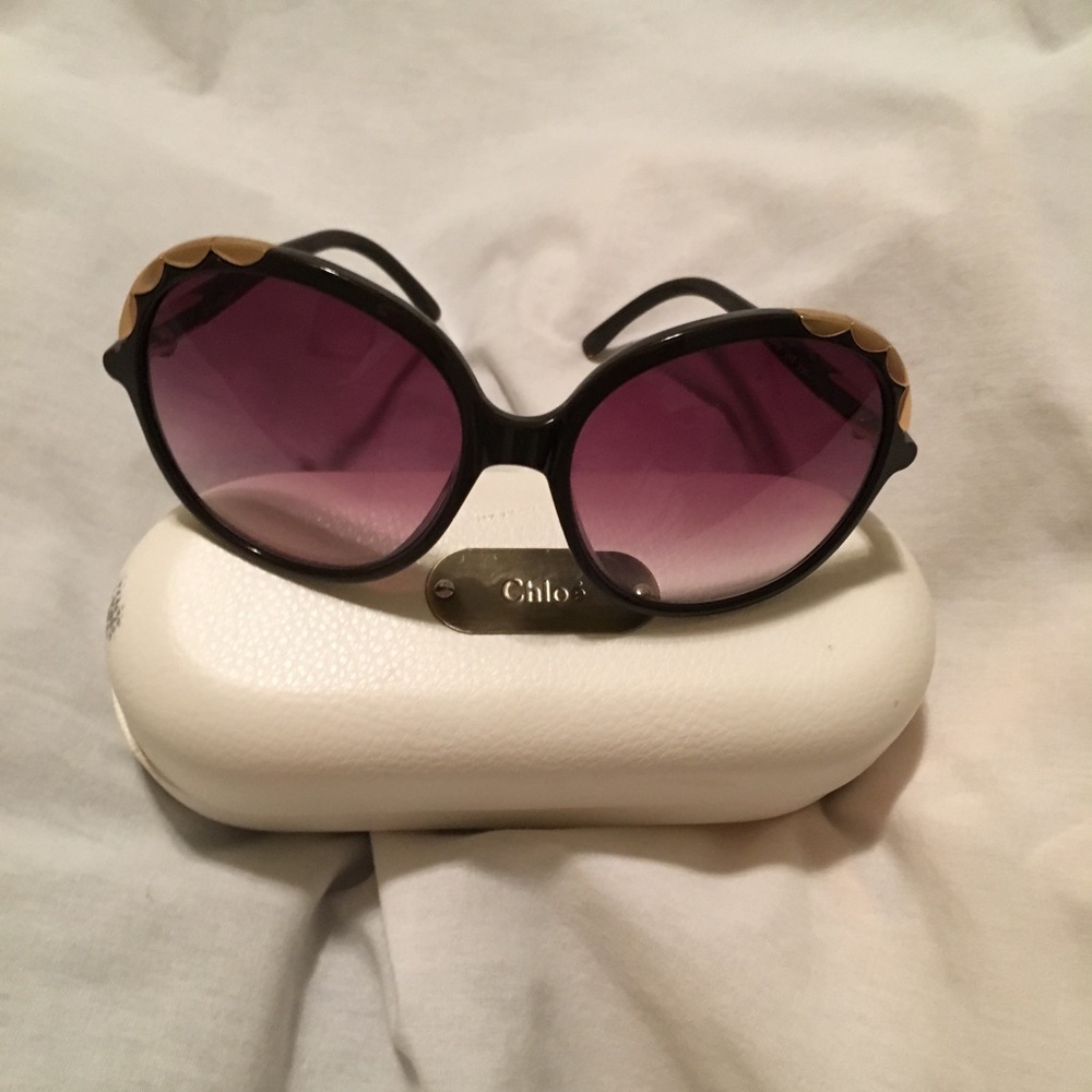 Authentic over size sunglasses